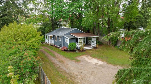 15504 25th Avenue NE, Shoreline, WA 98155