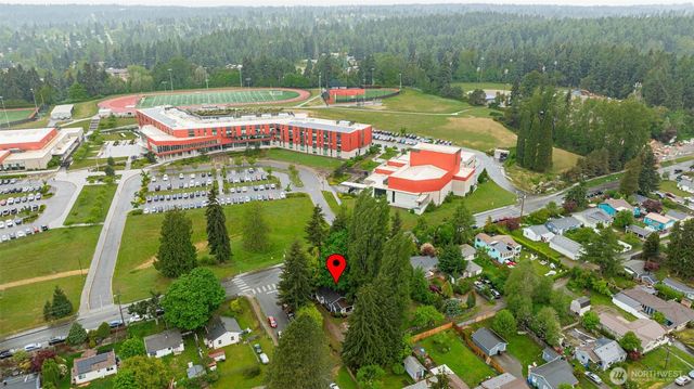15504 25th Avenue NE, Shoreline, WA 98155