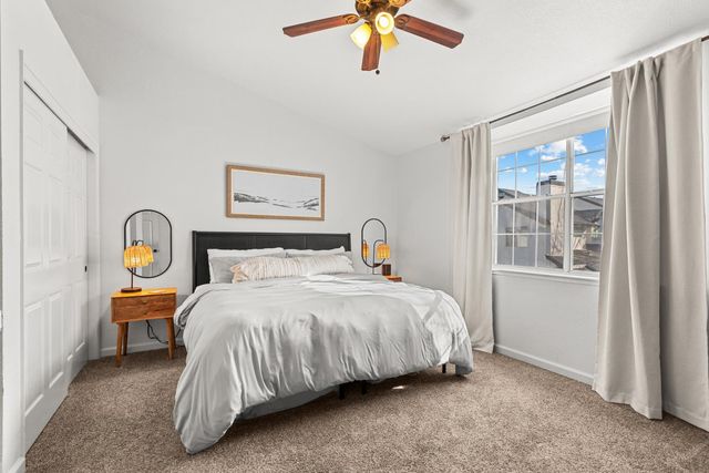 4756 67th St, Sacramento, CA 95820