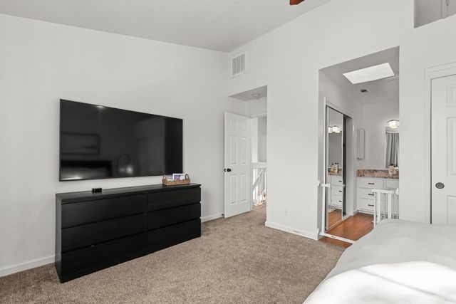 4756 67th St, Sacramento, CA 95820