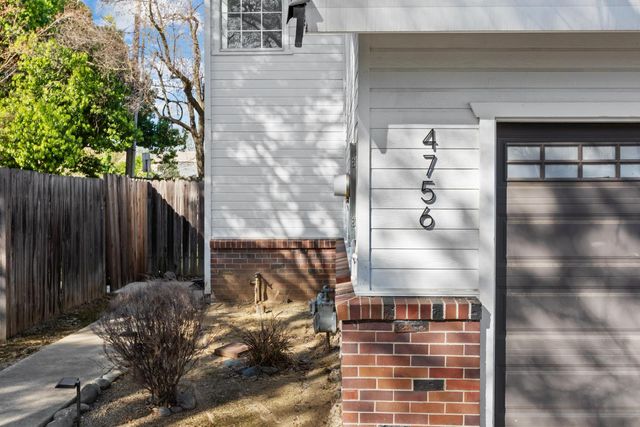 4756 67th St, Sacramento, CA 95820