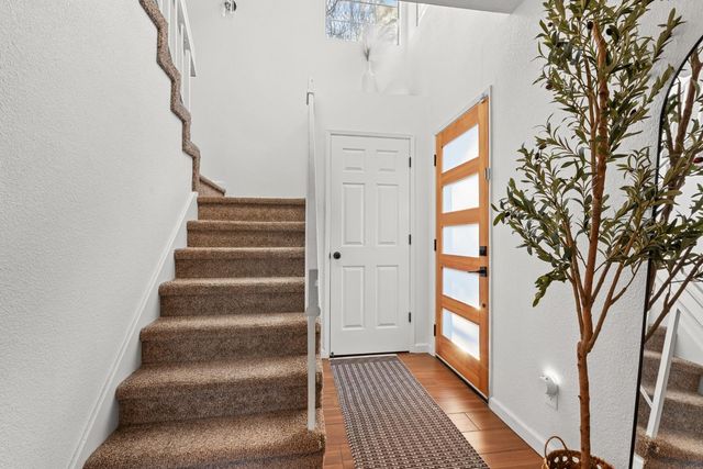 4756 67th St, Sacramento, CA 95820