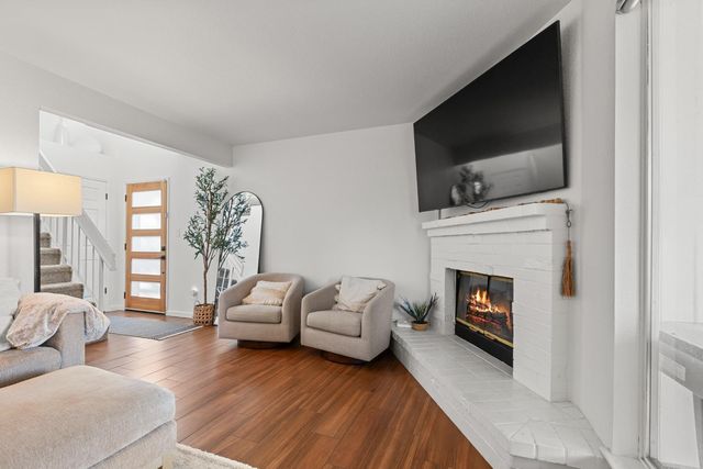 4756 67th St, Sacramento, CA 95820