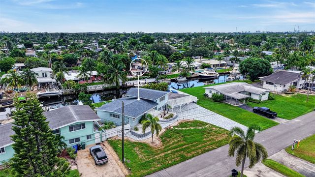 2518 Tortugas Ln, Fort Lauderdale, FL 33312