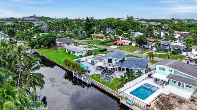 2518 Tortugas Ln, Fort Lauderdale, FL 33312