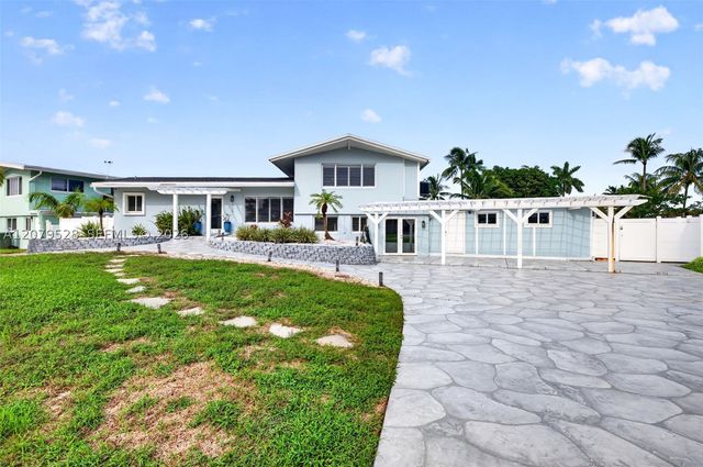 2518 Tortugas Ln, Fort Lauderdale, FL 33312