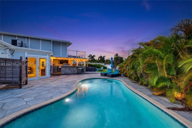 2518 Tortugas Ln, Fort Lauderdale, FL 33312