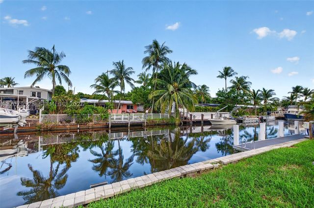 2518 Tortugas Ln, Fort Lauderdale, FL 33312