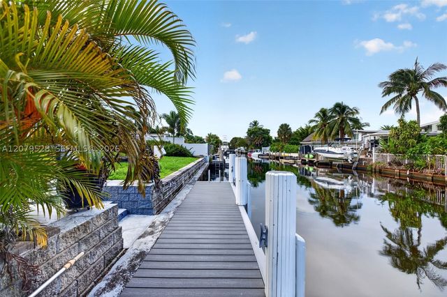 2518 Tortugas Ln, Fort Lauderdale, FL 33312