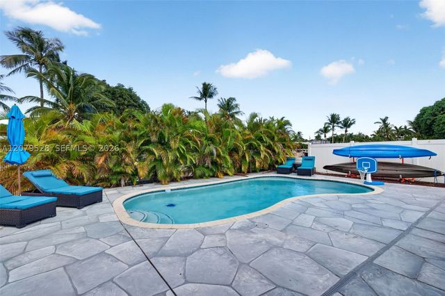 2518 Tortugas Ln, Fort Lauderdale, FL 33312