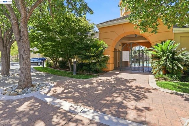 3581 Braxton Cmn, Fremont, CA 94538