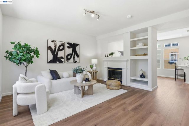 3581 Braxton Cmn, Fremont, CA 94538