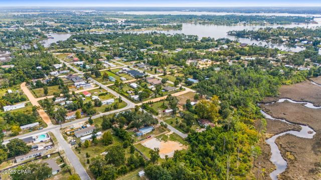 1109 6th Street, Panama City, FL 32409