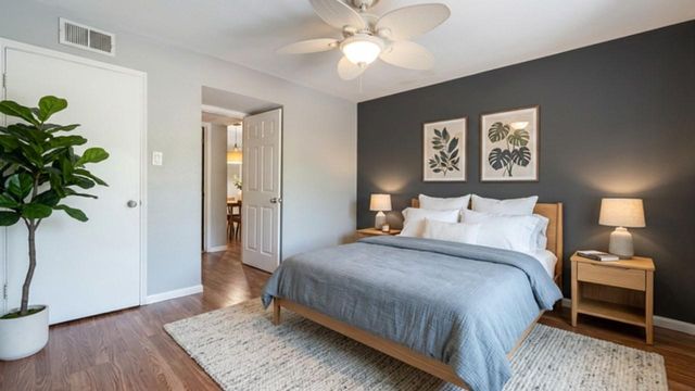 4647 Wild Indigo Street 354, Houston, TX 77027