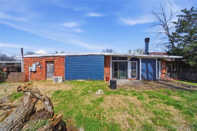 7876 E Latimer Place, Tulsa, OK 74115