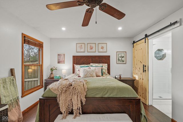 674 S Windmill Trail, Greenwood, IN 46142