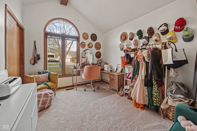 674 S Windmill Trail, Greenwood, IN 46142