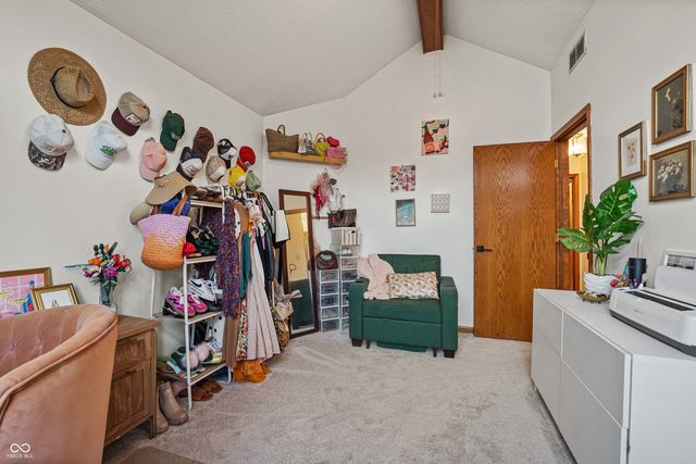 674 S Windmill Trail, Greenwood, IN 46142