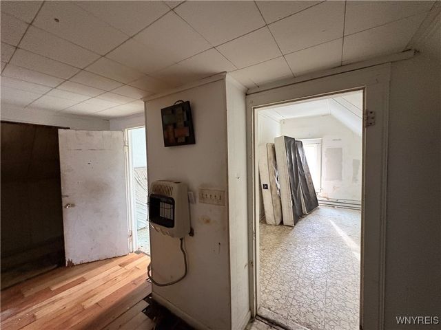 52 Clifford Street, Buffalo, NY 14210