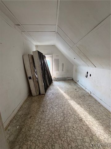 52 Clifford Street, Buffalo, NY 14210