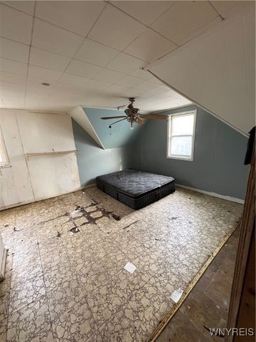 52 Clifford Street, Buffalo, NY 14210