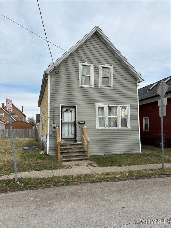 52 Clifford Street, Buffalo, NY 14210