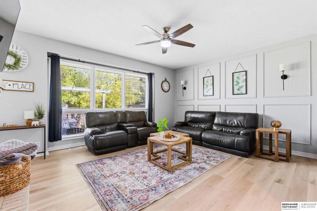 12105 N 160th Street, Omaha, NE 68007