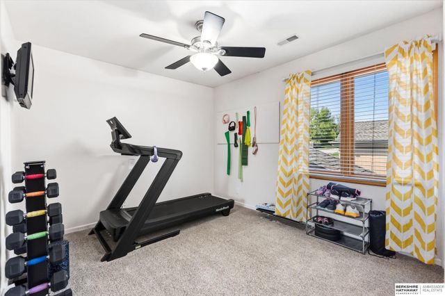 12105 N 160th Street, Omaha, NE 68007