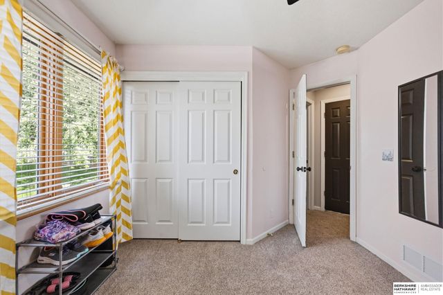 12105 N 160th Street, Omaha, NE 68007