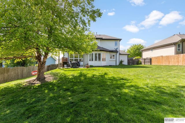 12105 N 160th Street, Omaha, NE 68007