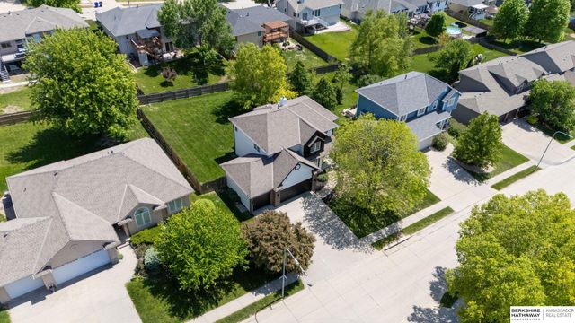 12105 N 160th Street, Omaha, NE 68007