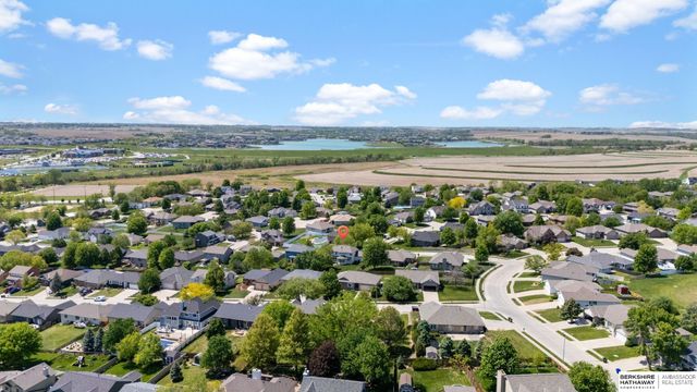 12105 N 160th Street, Omaha, NE 68007
