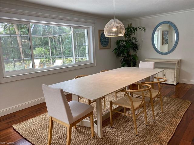 660 Regatta RD, Naples, FL 34102