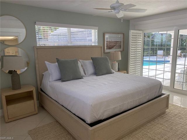 660 Regatta RD, Naples, FL 34102