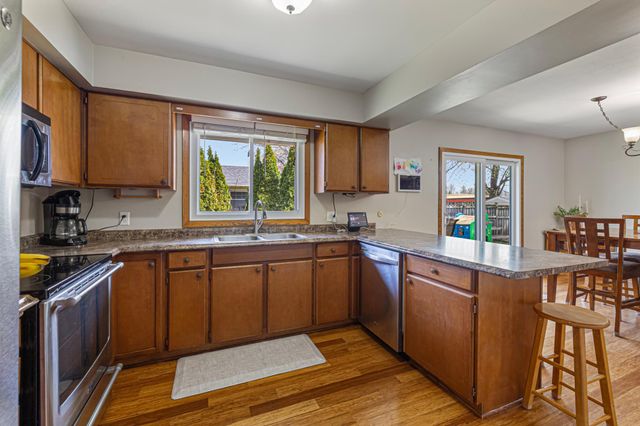1201 Prairie Avenue SW, Faribault, MN 55021