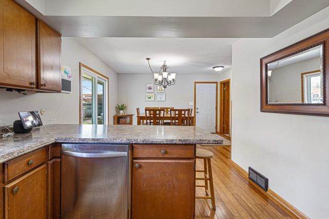 1201 Prairie Avenue SW, Faribault, MN 55021