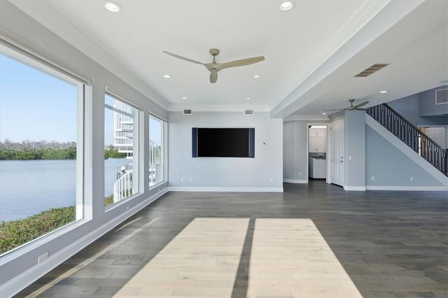 1910 OREGON TRAIL, Englewood, FL 34224