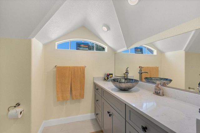 1910 OREGON TRAIL, Englewood, FL 34224