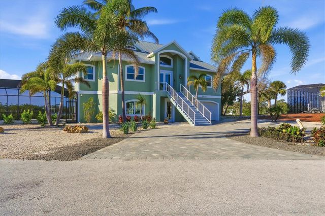 1910 OREGON TRAIL, Englewood, FL 34224