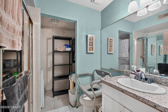 126 Moonstone Court, Port Orange, FL 32129