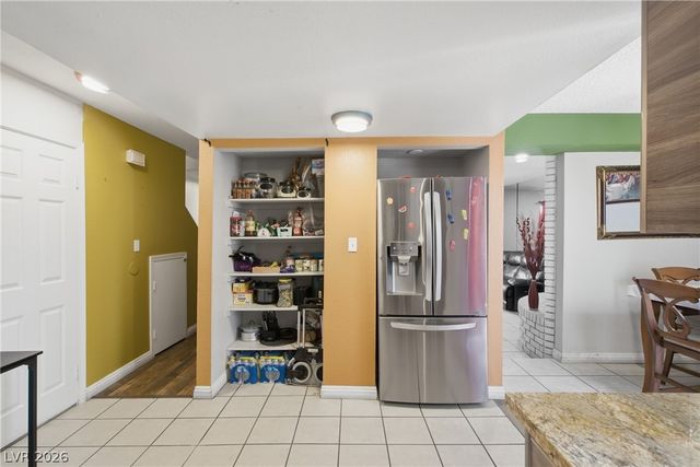 2639 Aracatuba Avenue, Las Vegas, NV 89121