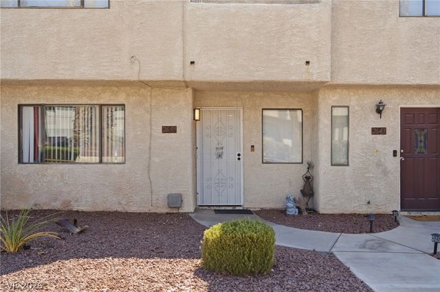 2639 Aracatuba Avenue, Las Vegas, NV 89121