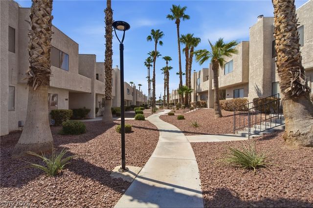2639 Aracatuba Avenue, Las Vegas, NV 89121