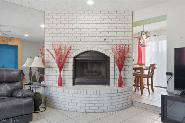 2639 Aracatuba Avenue, Las Vegas, NV 89121