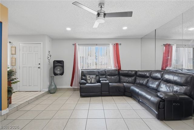 2639 Aracatuba Avenue, Las Vegas, NV 89121