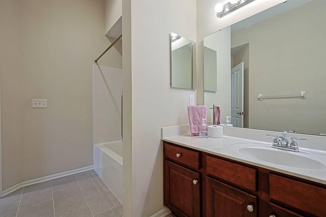 9186 Royal Oak Lane, Union, KY 41091