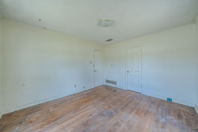 800 Mimosa Drive, Garland, TX 75040