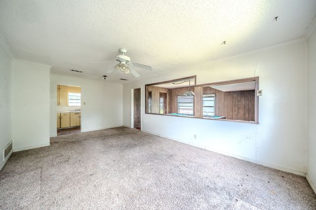 800 Mimosa Drive, Garland, TX 75040