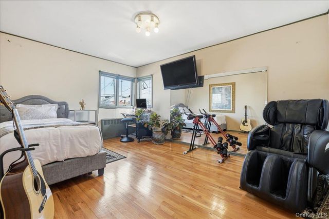 3454 Woodward Street, Oceanside, NY 11572