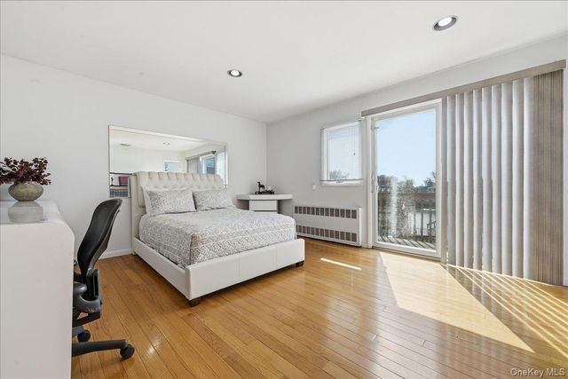 3454 Woodward Street, Oceanside, NY 11572